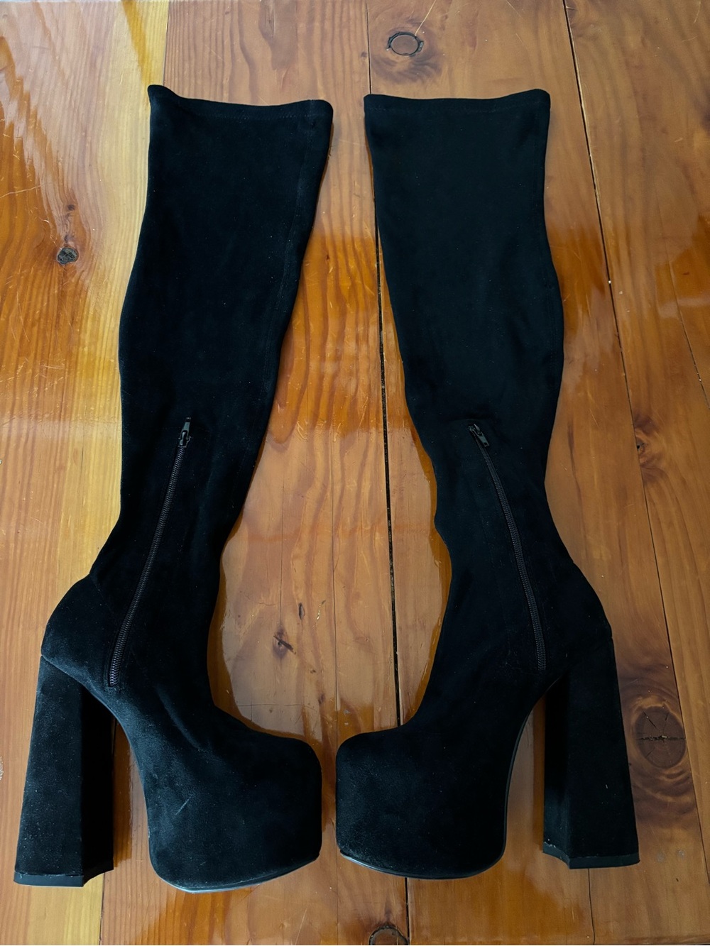 Lemon Drop by Privileged Havasu Black Boots Women's 6 Suede Block Heel